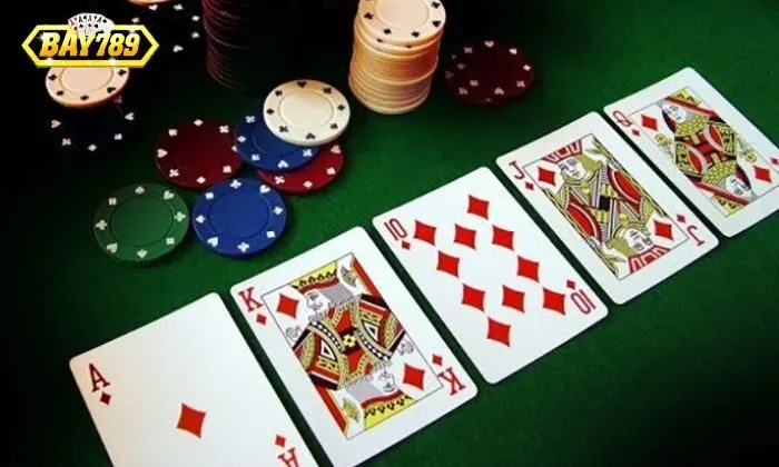 Quan sát đối thủ